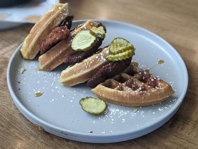 best chicken and waffles in las vegas